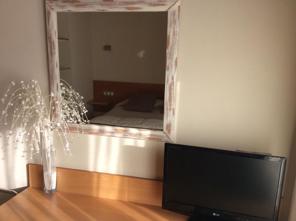 Hotel Viaurelia Montblanc Szoba fotó