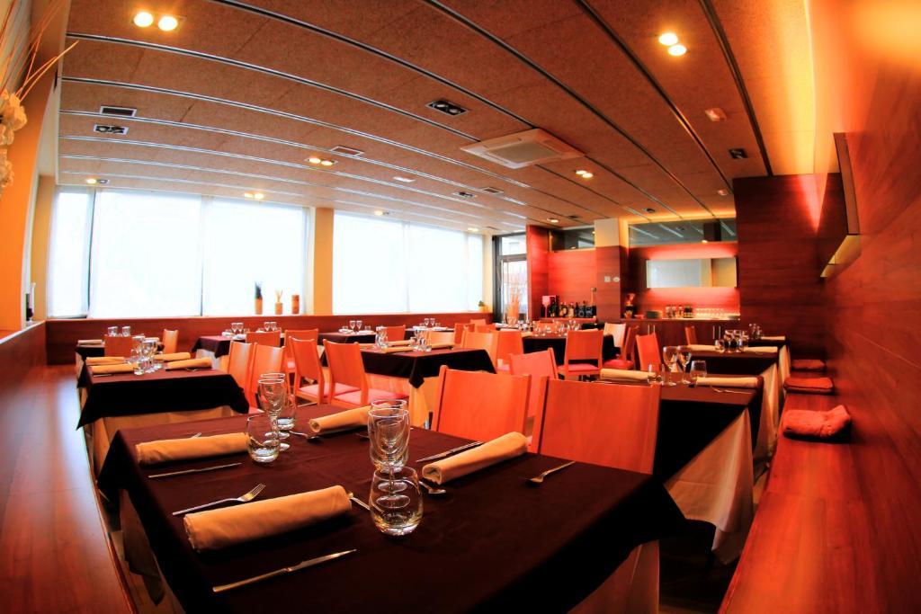 Hotel Viaurelia Montblanc Kültér fotó