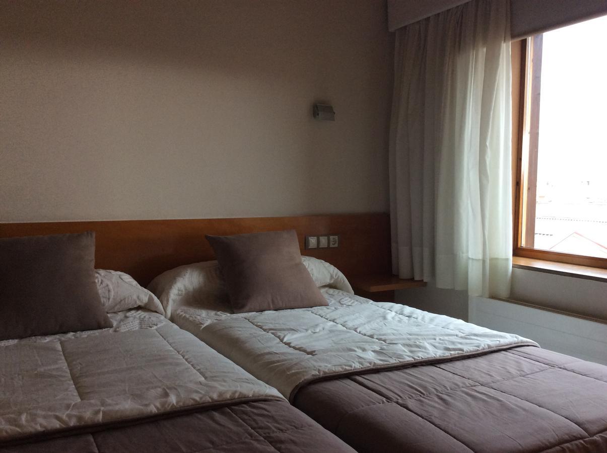 Hotel Viaurelia Montblanc Kültér fotó